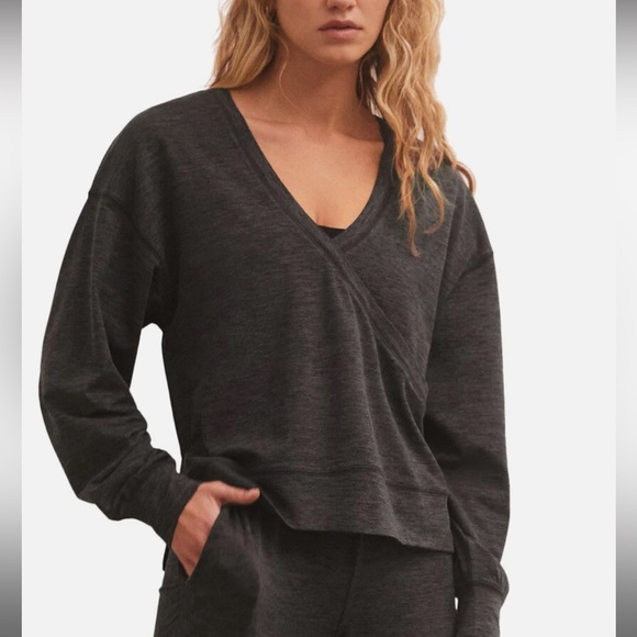 NWT Z Supply Active Grey Reversible Ultra Soft Pullover (Size M) - Picture 2 of 6